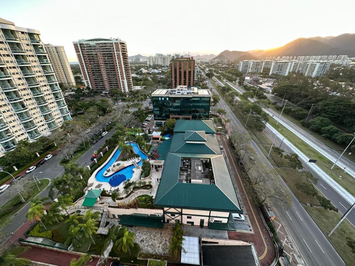 Flat Com Vista Panoramica -15- Na Barra Da Tijuca - Estacionamento Gratuito - Frigobar - Ar Condicionado - Piscina - Academia - Balsa Para Praia Gratis - Varanda - Vista Parcial Mar E Lagoa ริโอเดจาเนโร ภายนอก รูปภาพ