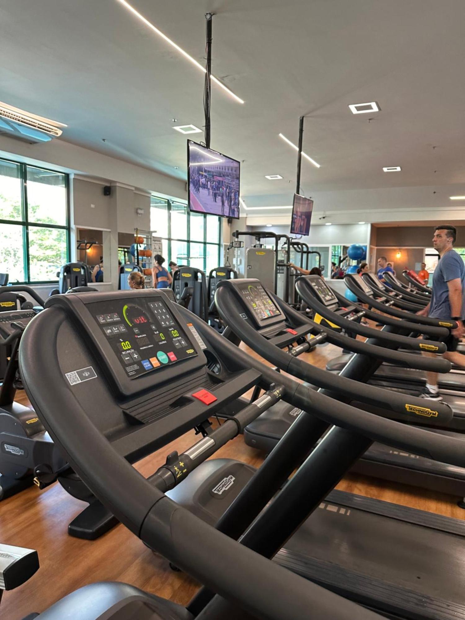 Flat Com Vista Panoramica -15- Na Barra Da Tijuca - Estacionamento Gratuito - Frigobar - Ar Condicionado - Piscina - Academia - Balsa Para Praia Gratis - Varanda - Vista Parcial Mar E Lagoa ริโอเดจาเนโร ภายนอก รูปภาพ